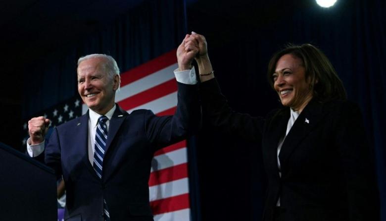 Biden se bajó de su candidatura y postuló a Kamala Harris